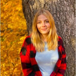 Meet your Posher, Natalia